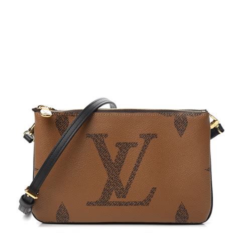 louis vuitton 2019 monogram giant pochette double zip|Louis Vuitton Pochette crossbody.